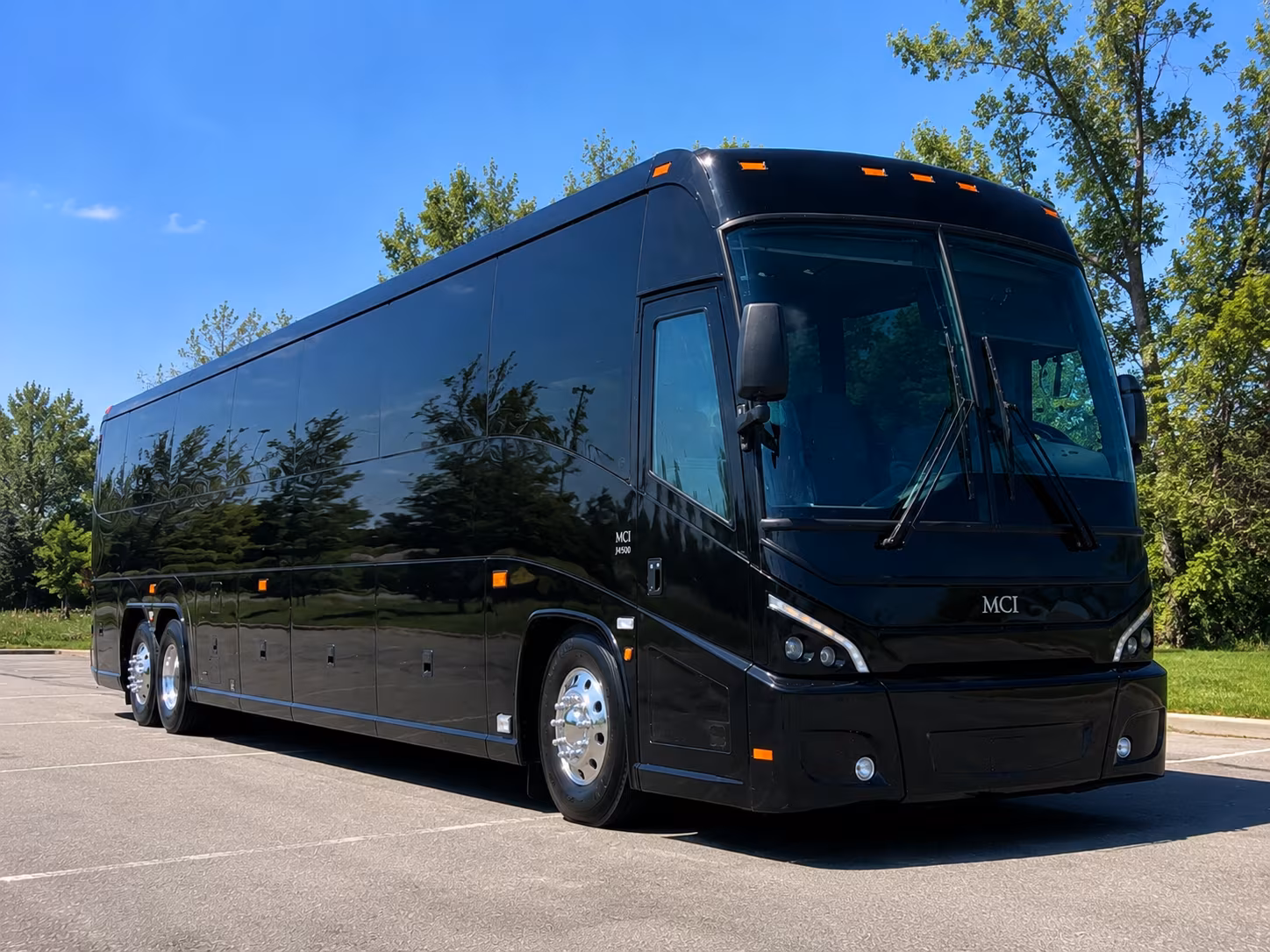 coconutcreekcharterbuscompany com can help you arrange cruise transfers to port everglades and portmiami