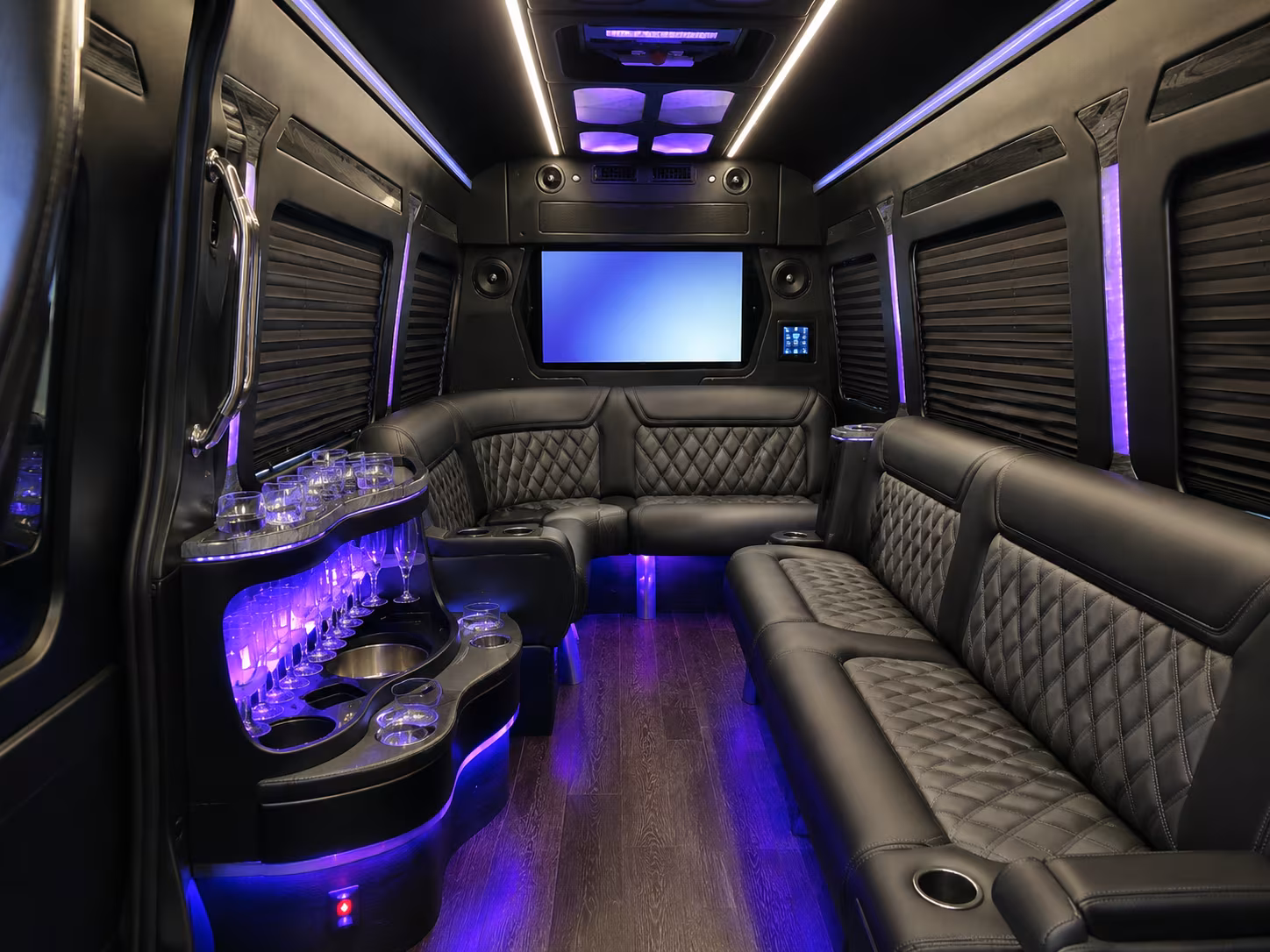 coconutcreekcharterbuscompany com makes concert night easy from coconut creek to palm beach and miami