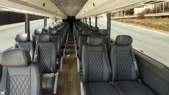 coconut creek 18 passenger minibus rental
