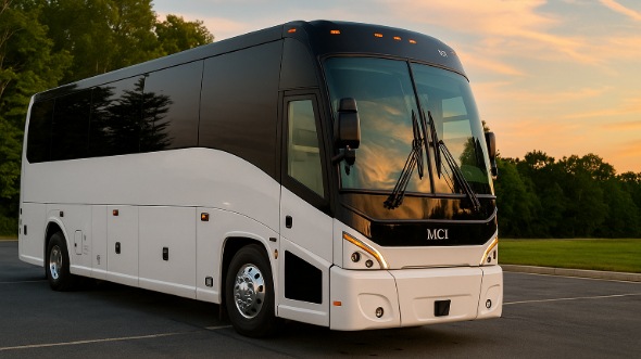 coconut creek vacation bus rentals for family trips